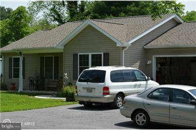 18211 Manor Church Road Boonsboro, MD 21713 - Photo 1 of 9 Exterior (General)