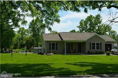 18211 Manor Church Road Boonsboro, MD 21713 - Photo 5 of 9 Exterior (General)