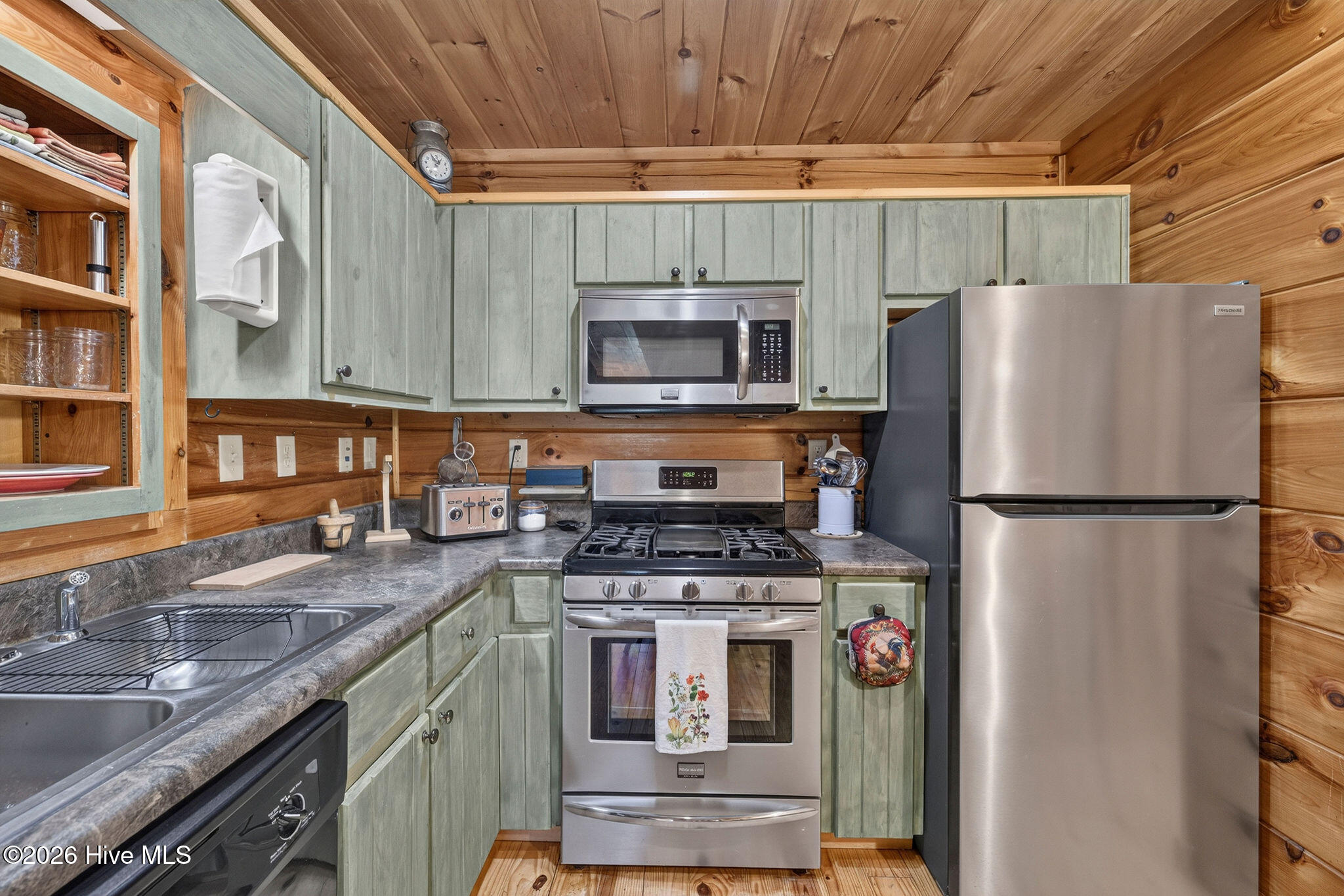 434 Upland Road Willard, NC 28478 - Photo 13 of 70