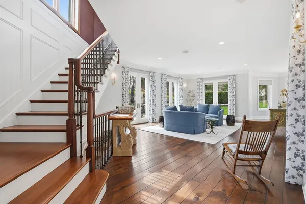 $2,495,000 | 1877 Banbury Road, Inverness, IL 60067