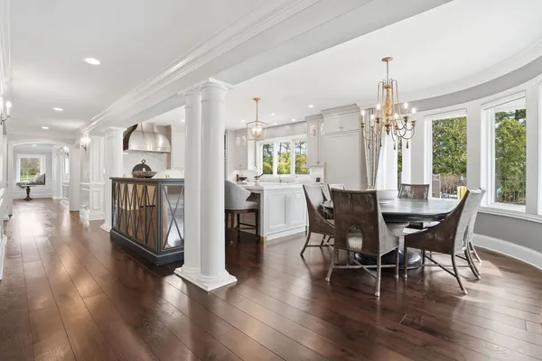 $2,495,000 | 1877 Banbury Road, Inverness, IL 60067