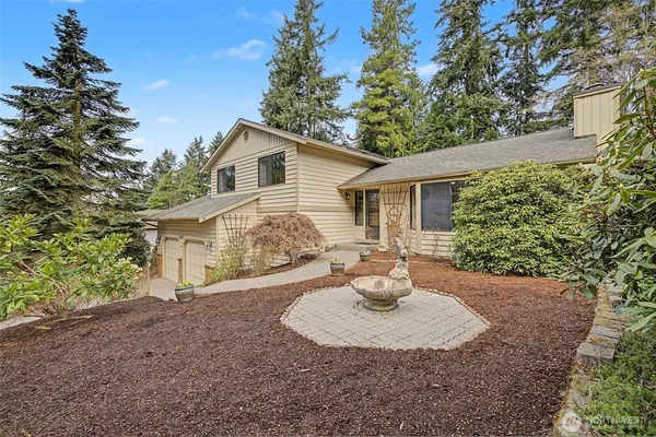 a house view with a outdoor space
