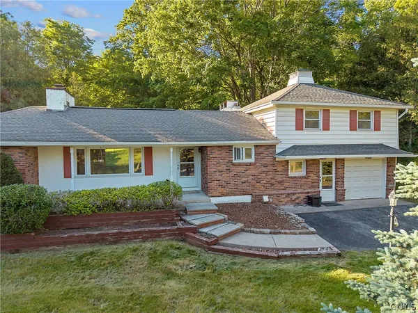$380,000 | 6555 Woodchuck Hill Road, De Witt, NY 13078