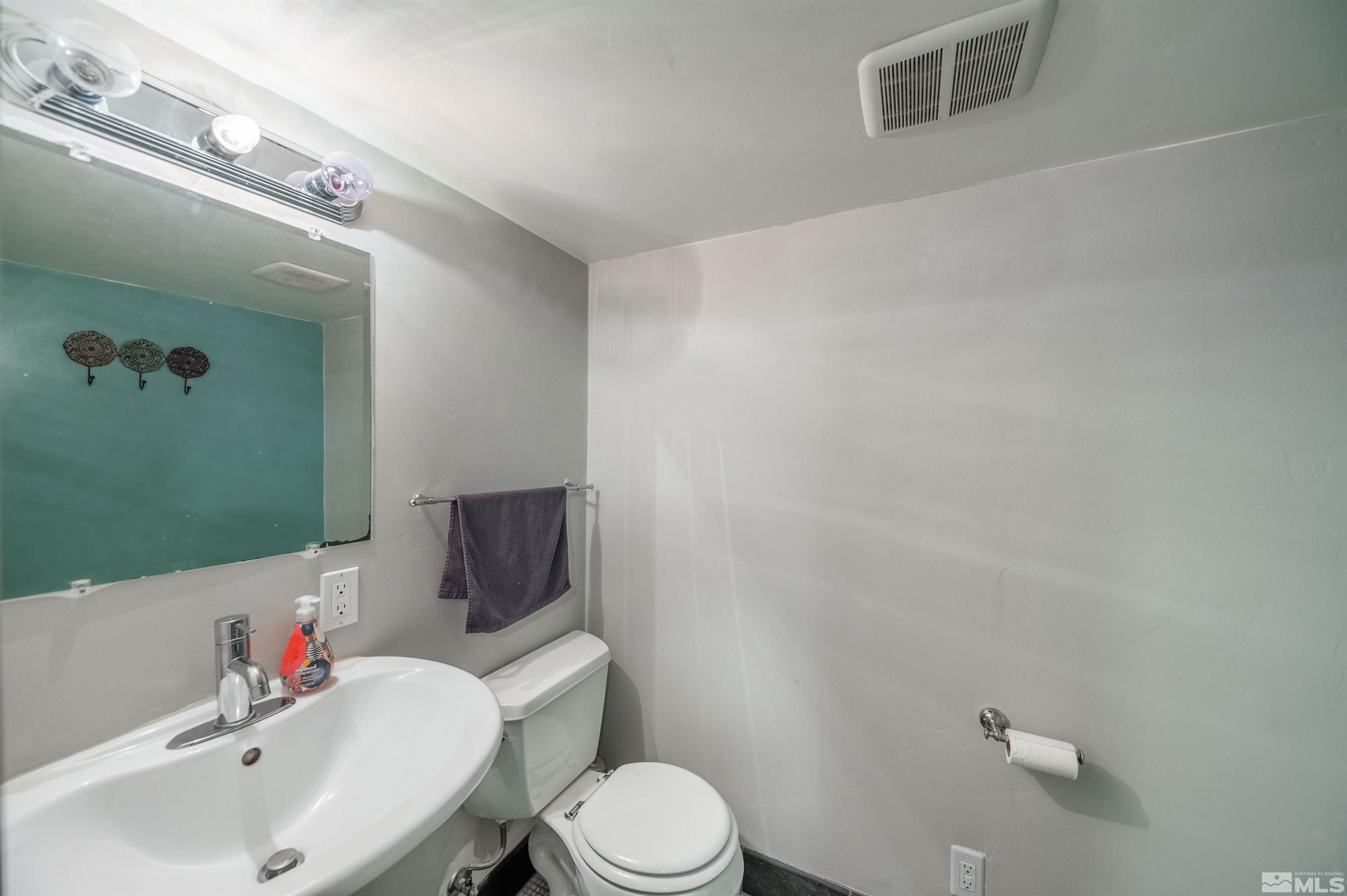 930 Bowman Drive Reno, NV 89503 - Photo 26 of 40 Photo 26