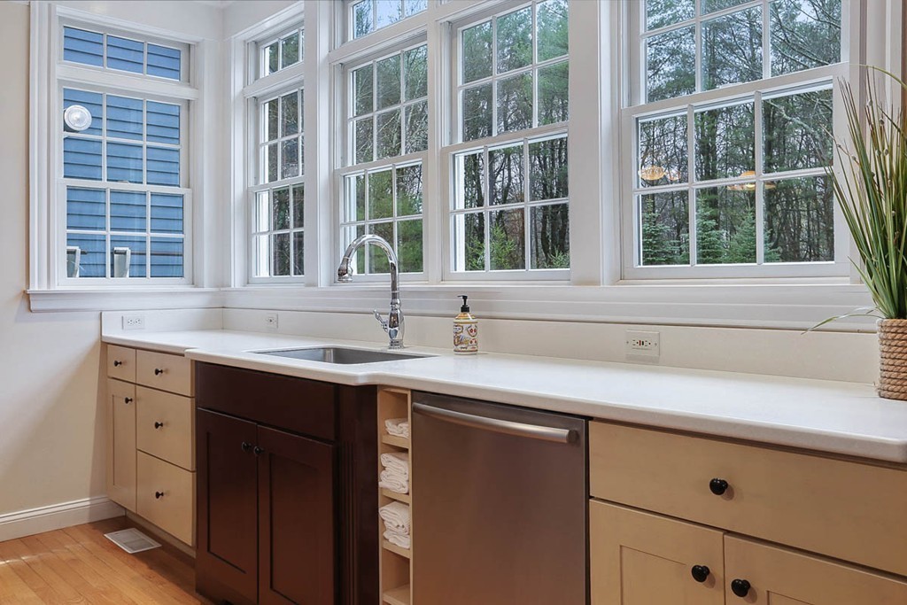 103 River Road Topsfield, MA 01983 - Photo 9 of 30