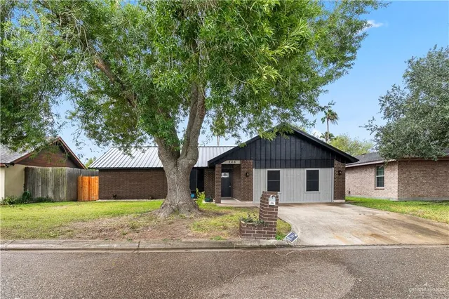 $249,900 | 206 East Dominion Drive, Harlingen, TX 78550