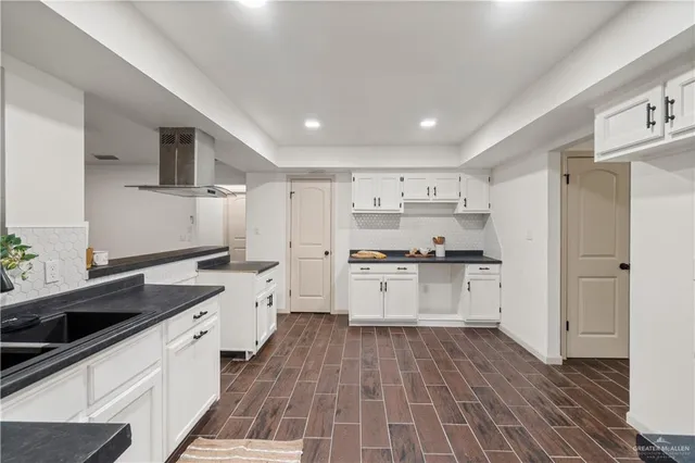 $249,900 | 206 East Dominion Drive, Harlingen, TX 78550