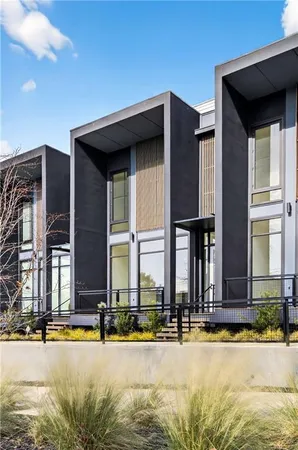 $5,700 | 816 Berne Street Southeast, Unit 4, Atlanta, GA 30316