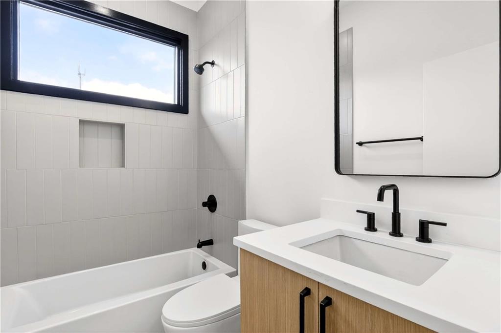 816 Berne Street Southeast, Unit 4 Atlanta, GA 30316 - Photo 23 of 43