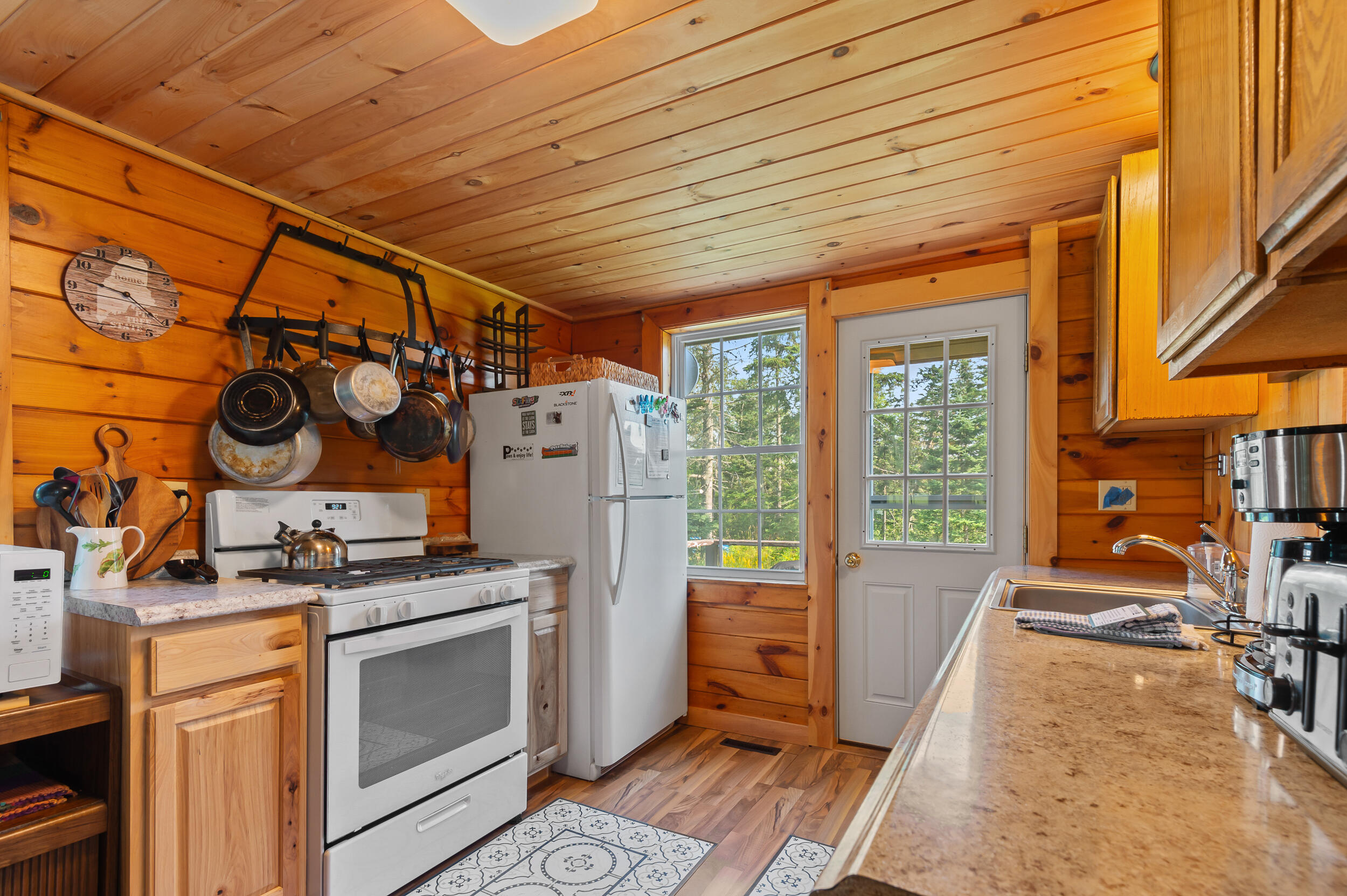 84 Manor Drive Rangeley, ME 04970 - Photo 9 of 48 _JRV1378