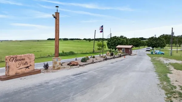$315,000 | 203 Fairway Drive, Nocona, TX 76255