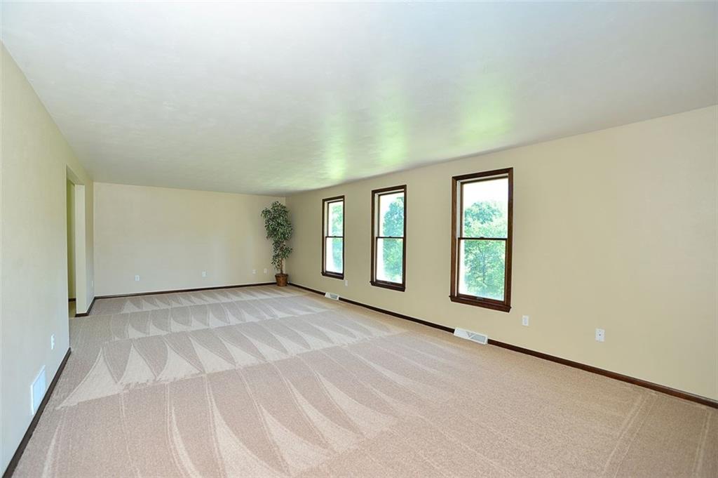 1649 Old State Road Gibsonia, PA 15044 - Photo 11 of 24 Gallery Image 11