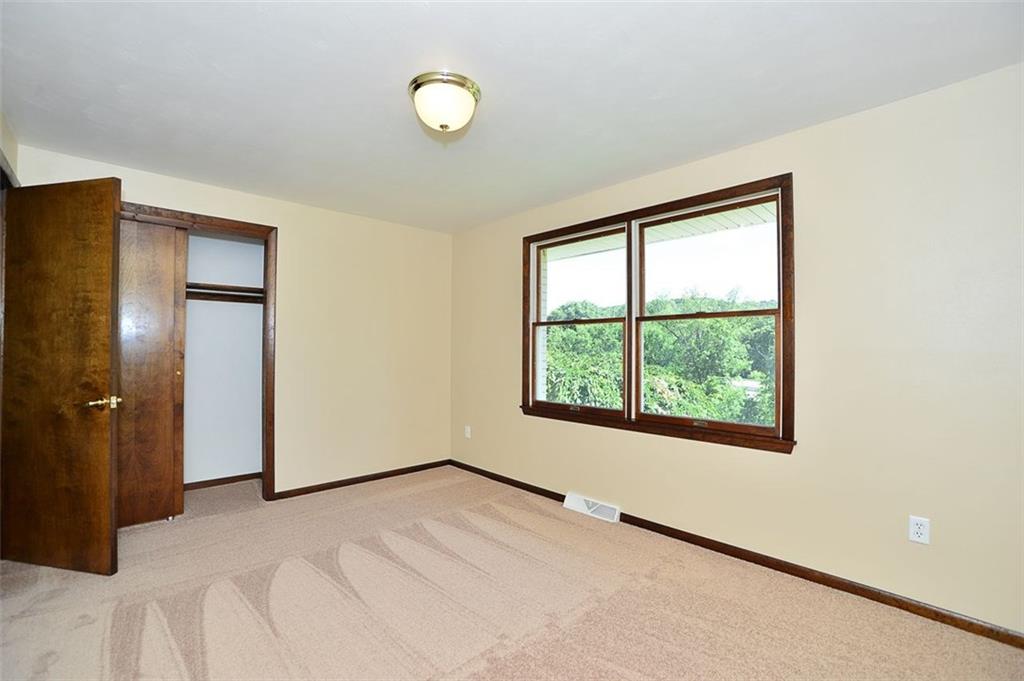1649 Old State Road Gibsonia, PA 15044 - Photo 16 of 24 Gallery Image 16
