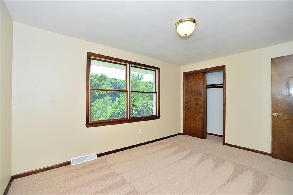 1649 Old State Road Gibsonia, PA 15044 - Photo 17 of 24 Gallery Image 17