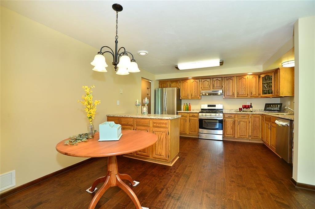 1649 Old State Road Gibsonia, PA 15044 - Photo 5 of 24 Gallery Image 5
