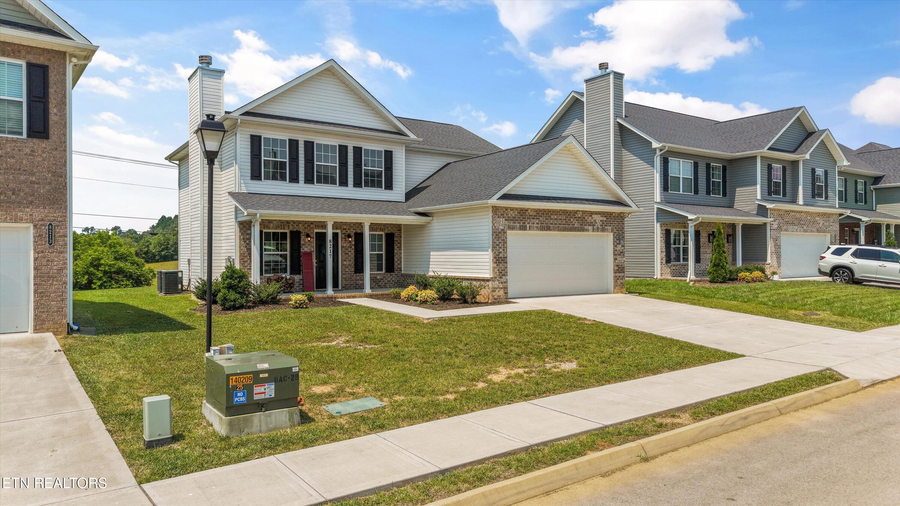 8217 Zenith Lane Powell, TN 37849 - Photo 6 of 44 06-8217 Zenith Ln 35