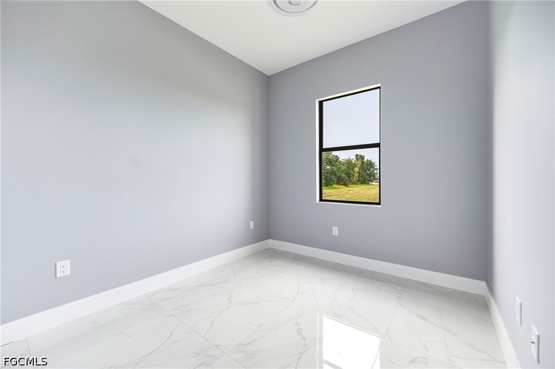 2800 28th Street Southwest Lehigh Acres, FL 33976 - Photo 16 of 24