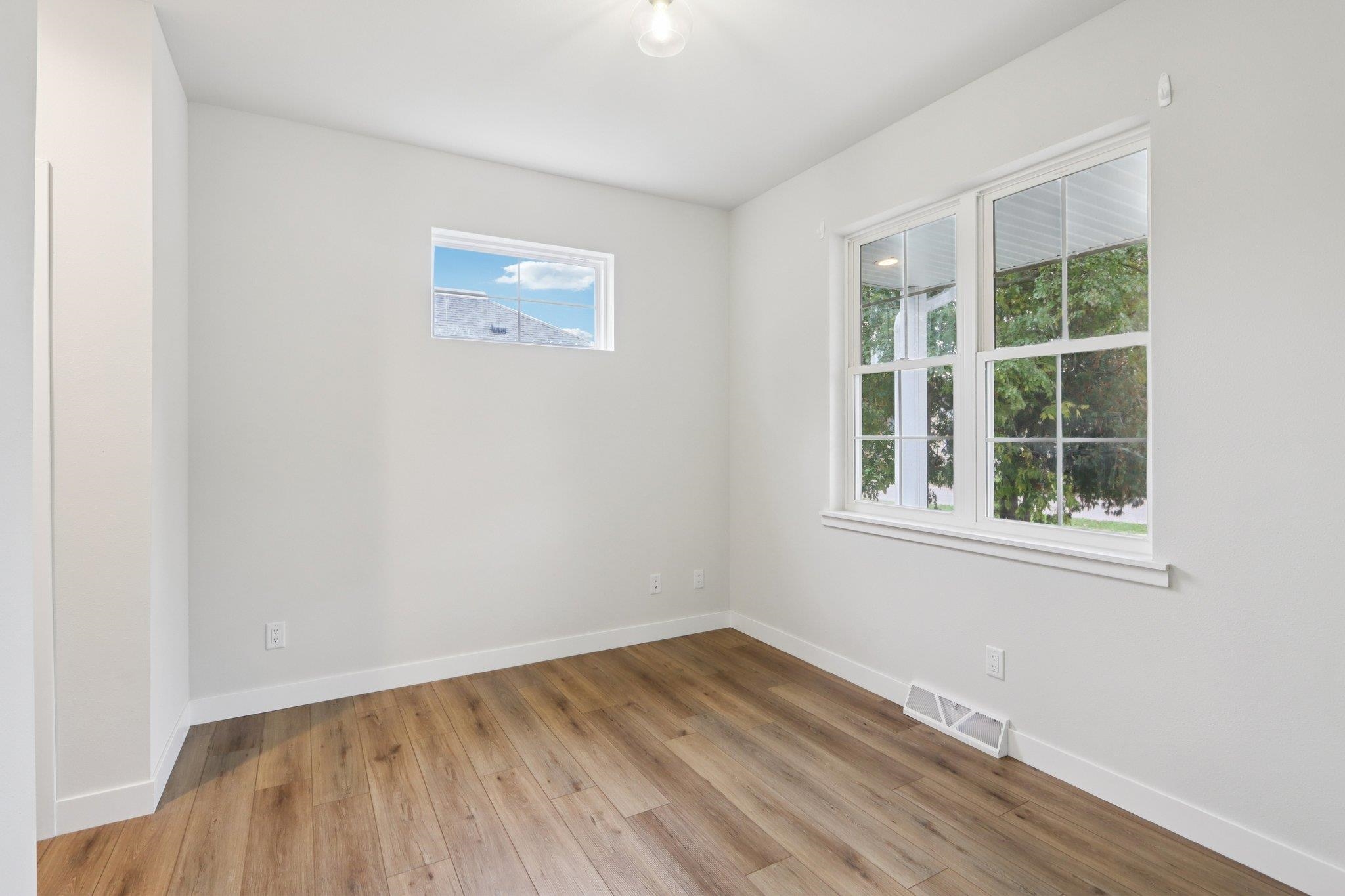 127 East Franklin Street Portage, WI 53901 - Photo 48 of 68