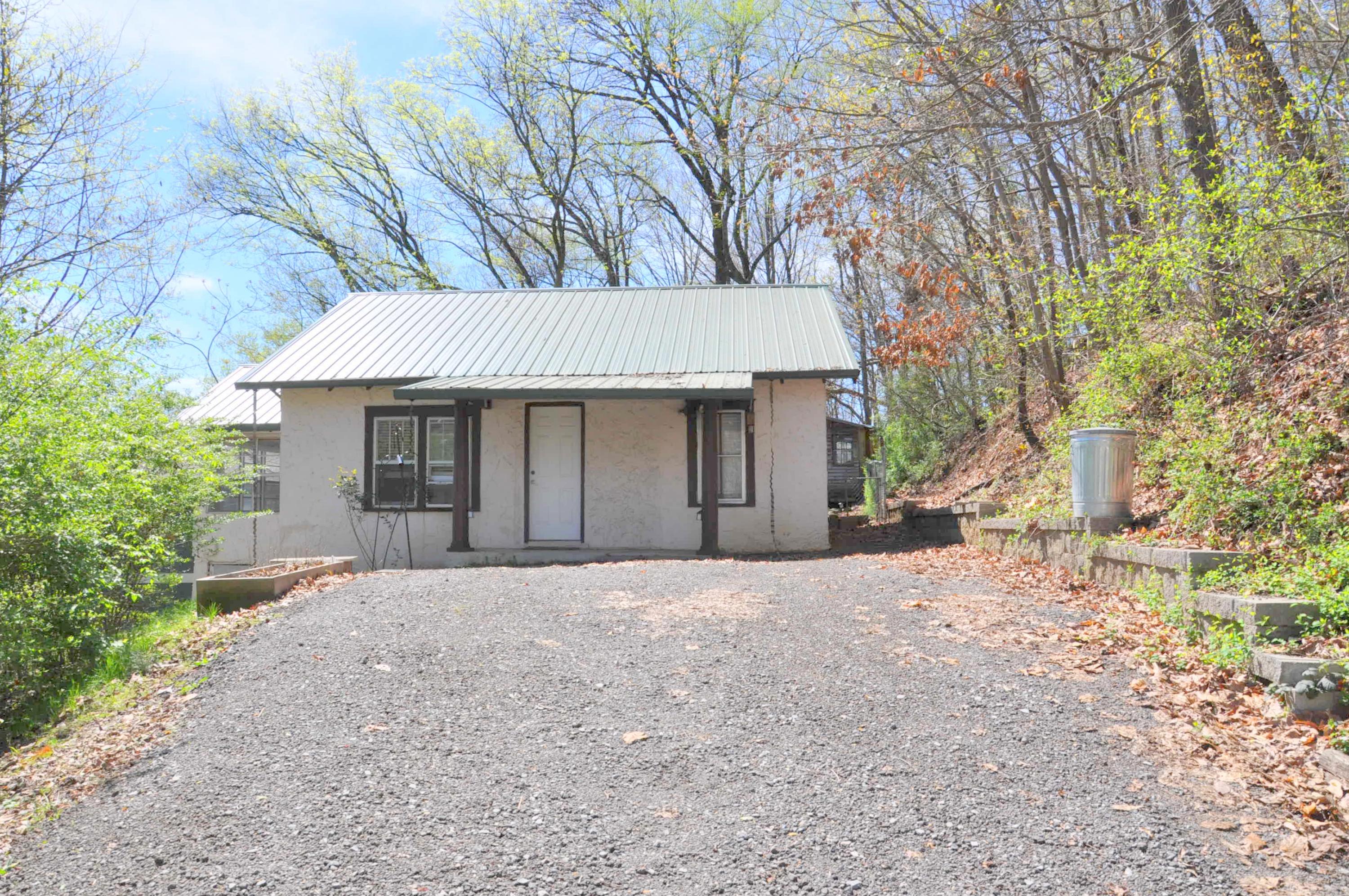 504 Stringer Street Chattanooga, TN 37405 - Photo 2 of 22 Welcome Home