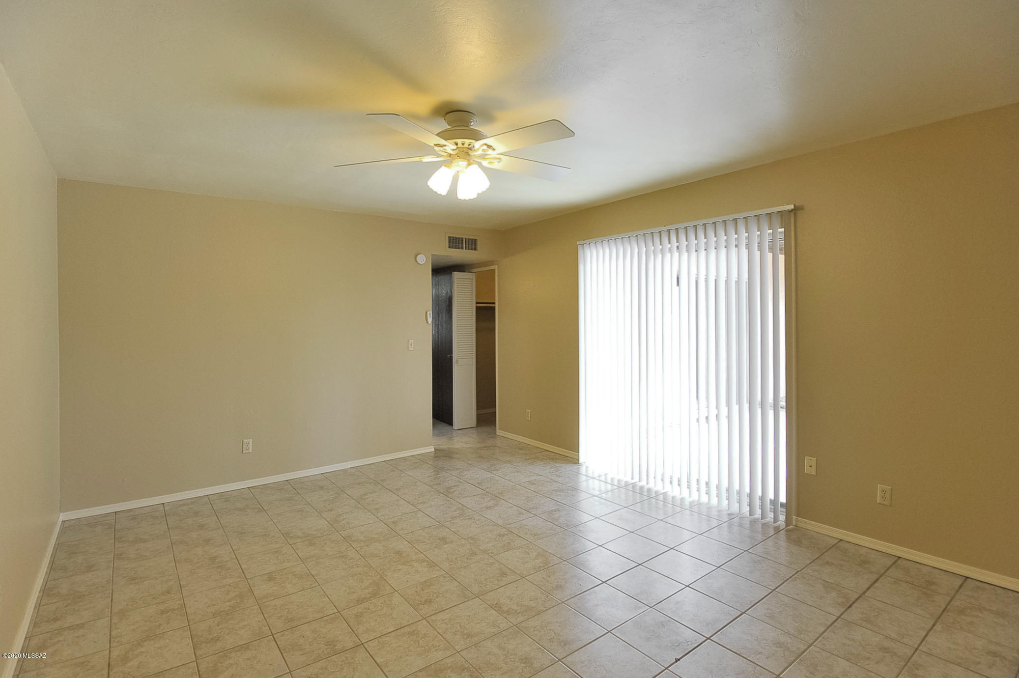 4234 East Presidio Road Tucson, AZ 85712 - Photo 11 of 19