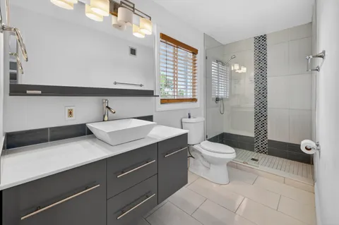 $750,000 | 1503 Northeast 18th Avenue, Fort Lauderdale, FL 33304