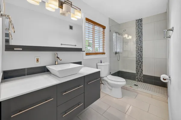 $750,000 | 1503 Northeast 18th Avenue, Fort Lauderdale, FL 33304