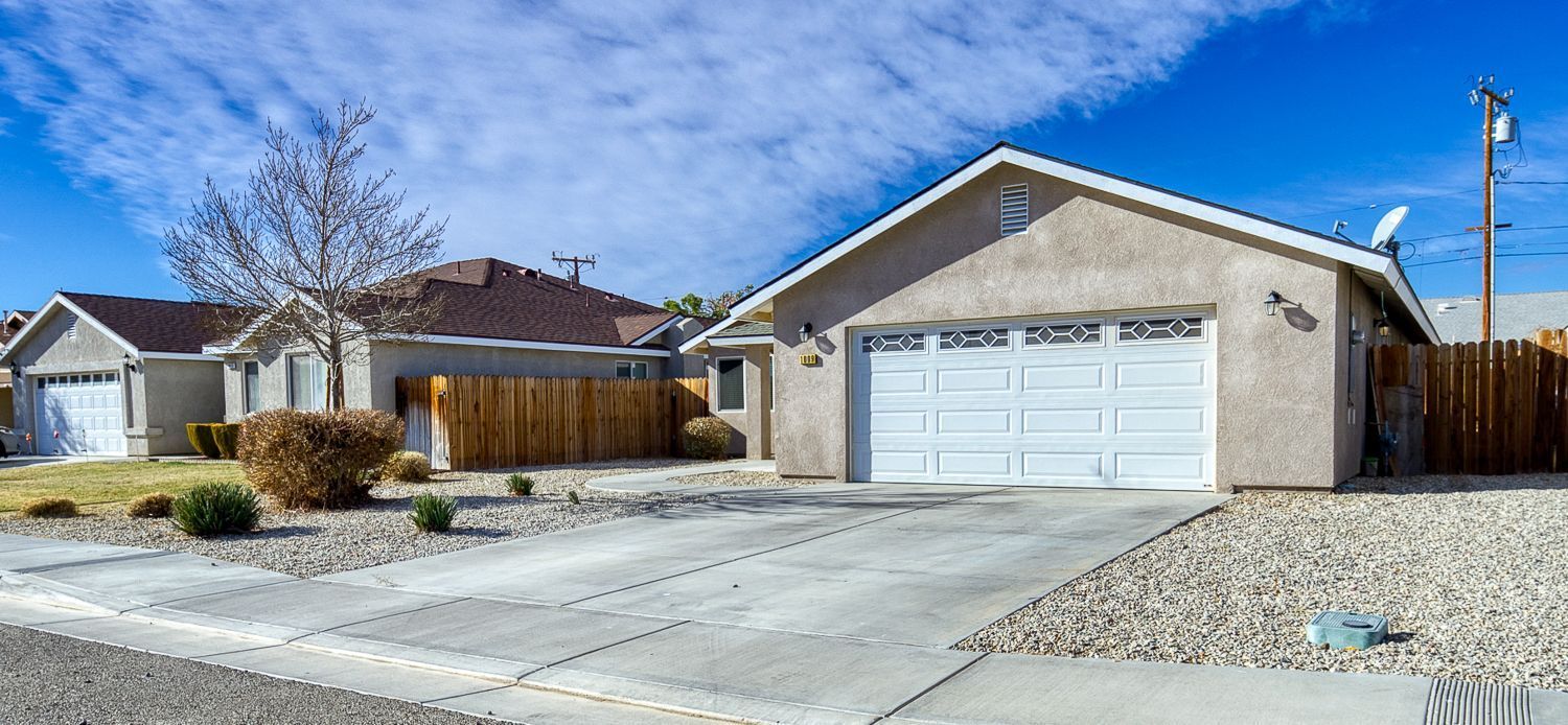 1009 South Yorktown Street Ridgecrest, CA 93555 - Photo 2 of 31 Gallery Image 2