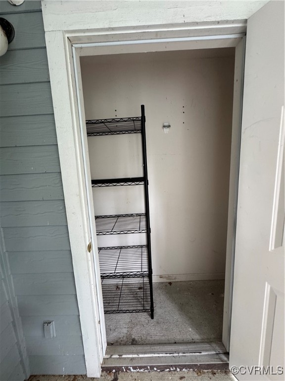 604 Bristol Village Drive, Unit 303 Midlothian, VA 23114 - Photo 15 of 18 a view of entryway