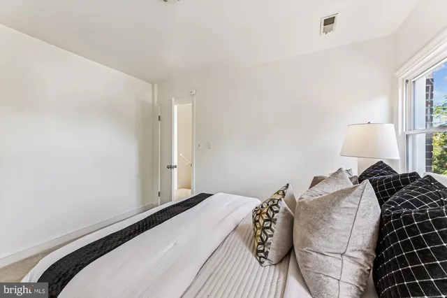 $799,900 | 4225 Meade Street Northeast, Washington, DC 20019