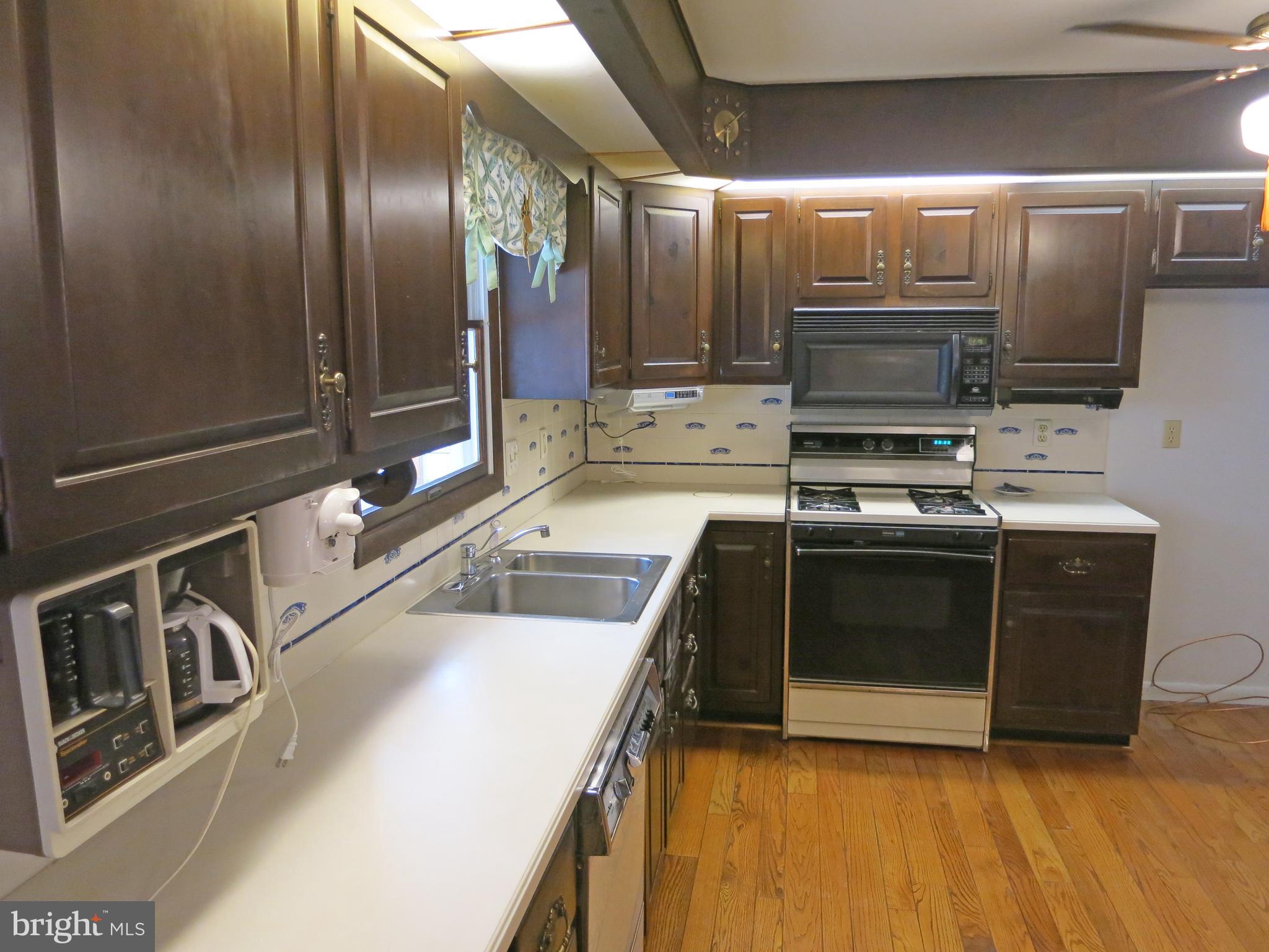 2020 Hill Road Reading, PA 19602 - Photo 2 of 15