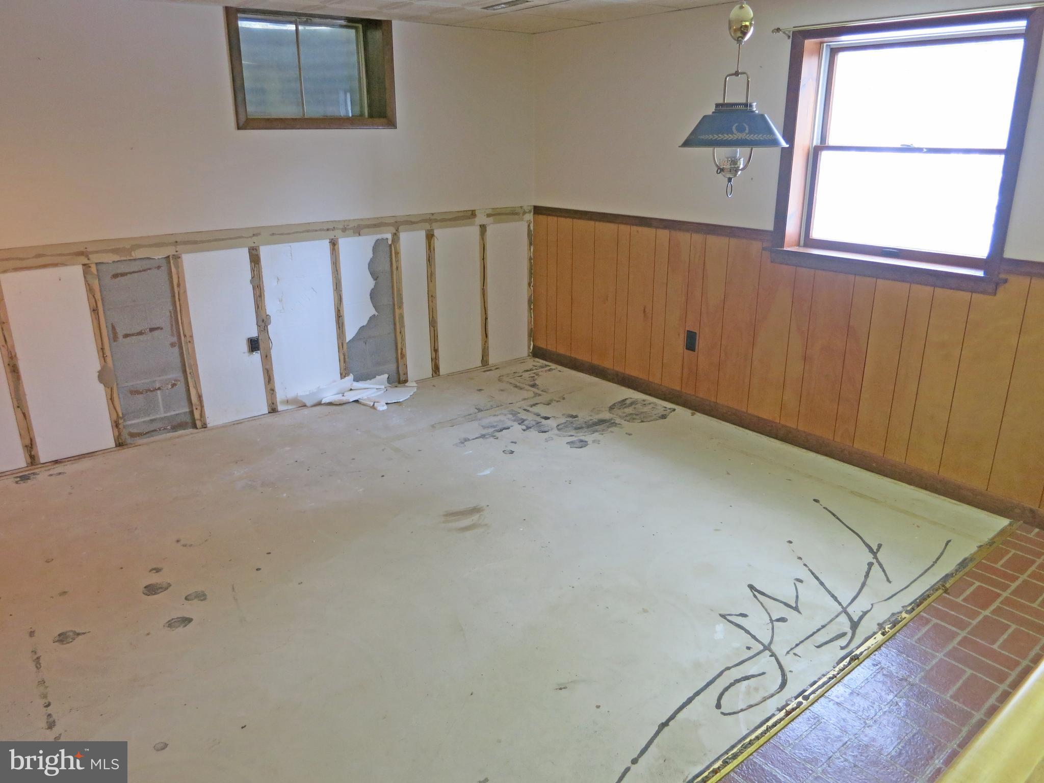 2020 Hill Road Reading, PA 19602 - Photo 12 of 15