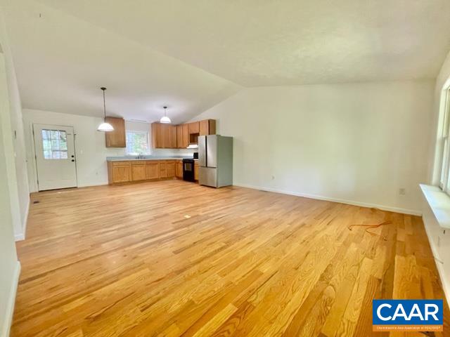 533 Simms Road Stanardsville, VA 22973 - Photo 3 of 17 a large room with a bed and dresser