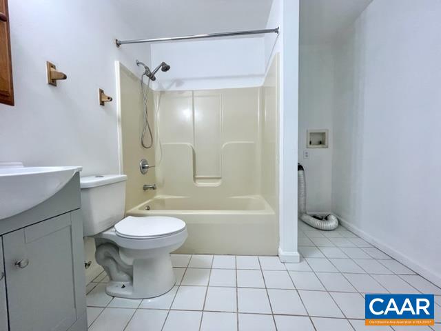 533 Simms Road Stanardsville, VA 22973 - Photo 7 of 17 a bathroom with a sink a toilet and shower