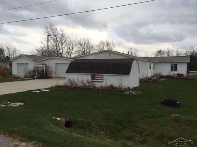 972 West Vassar Road Reese, MI 48757 - Photo 16 of 16 31221863-15.JPG