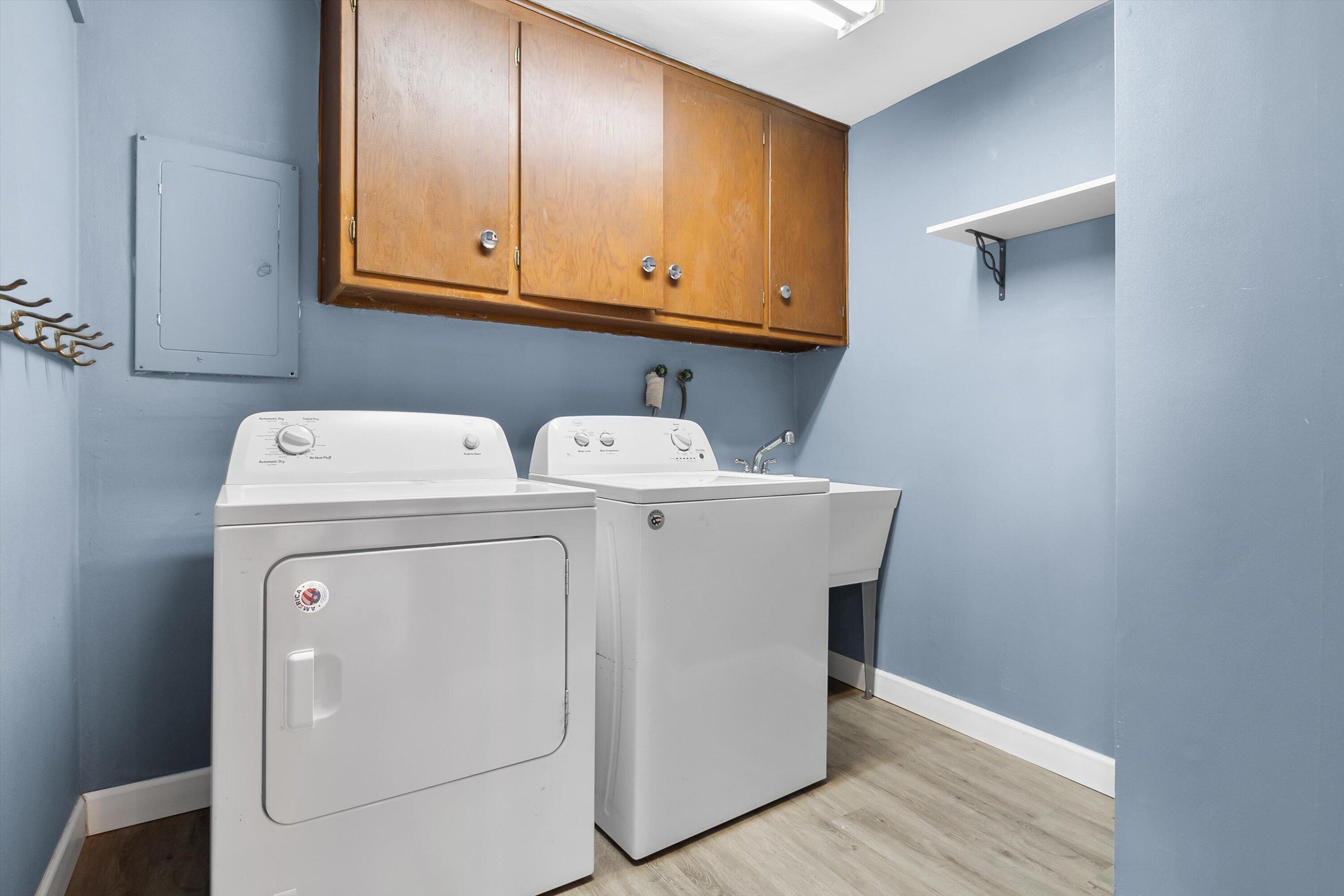 162 North 74th Street Milwaukee, WI 53213 - Photo 15 of 31 07-E6A6439