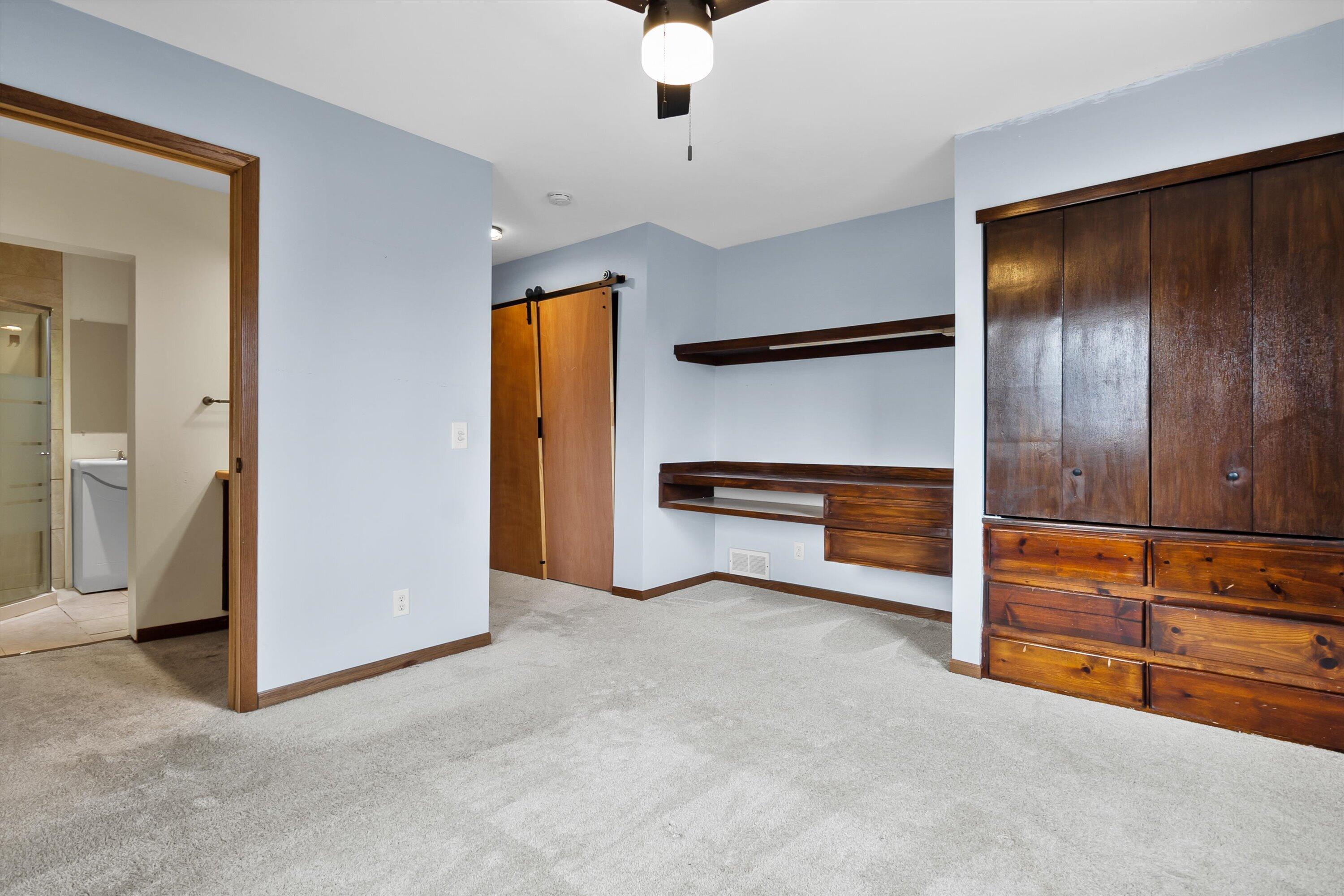 162 North 74th Street Milwaukee, WI 53213 - Photo 17 of 31 35-E6A6580