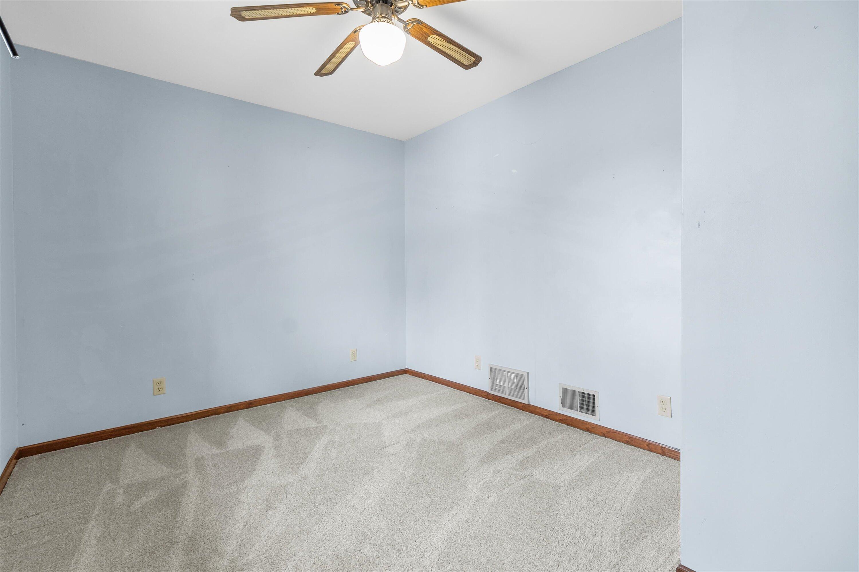 162 North 74th Street Milwaukee, WI 53213 - Photo 21 of 31 24-E6A6529