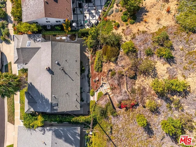 $1,299,000 | 4465 Don Miguel Drive, Los Angeles, CA 90008