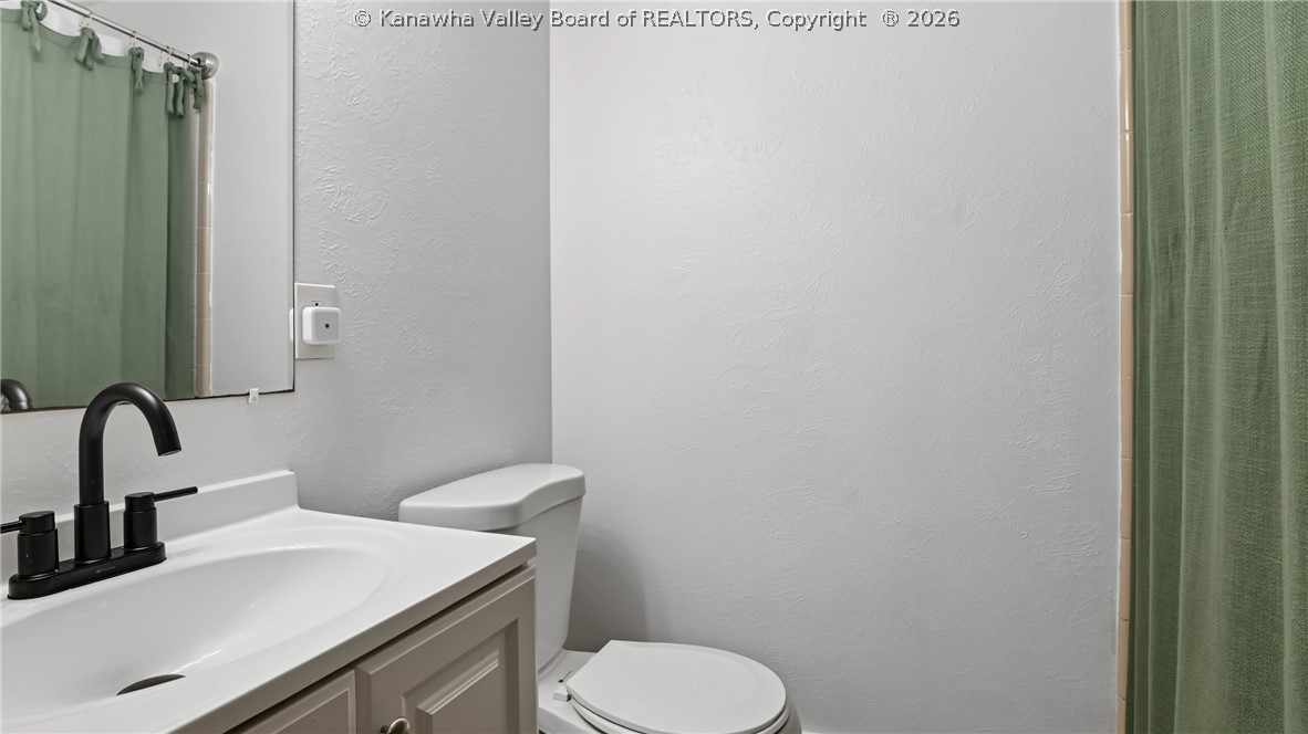122 Kens Lake Estates Road Winfield, WV 25213 - Photo 13 of 25 Gallery Image 13