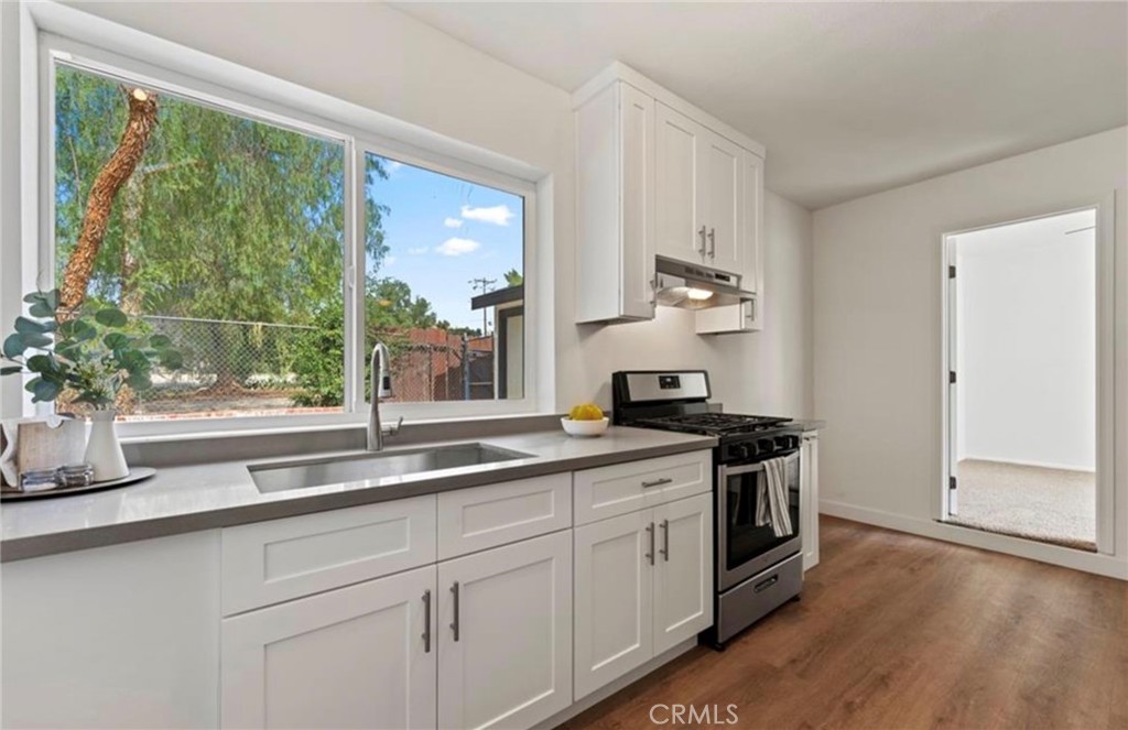 30160 San Martinez Road Castaic, CA 91384 - Photo 15 of 39