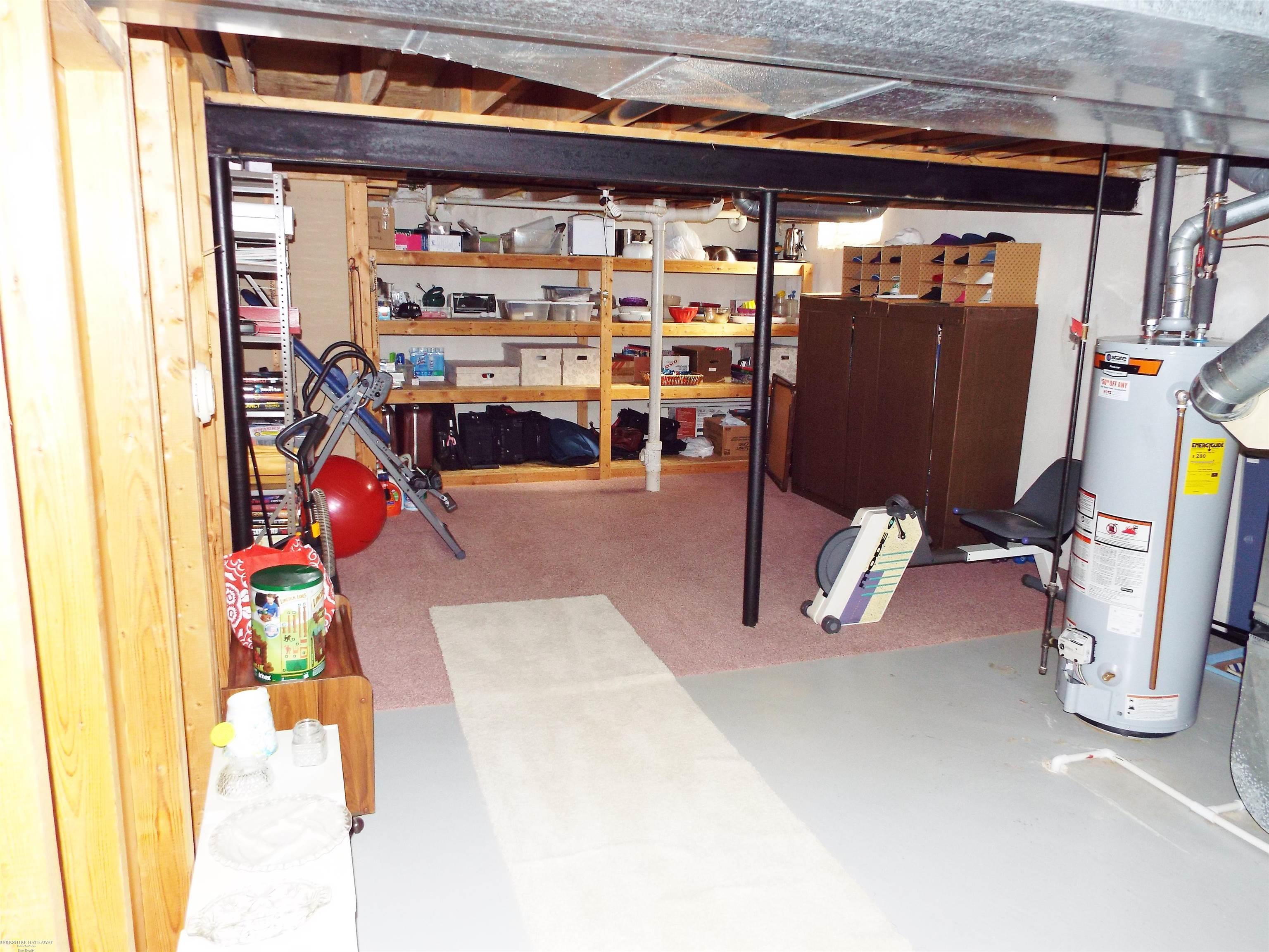1882 Jenny Lane Rochester, MI 48309 - Photo 33 of 42 50092530-32.JPG