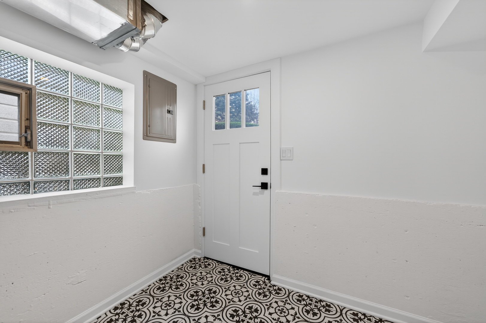 241 East Schick Road Bloomingdale, IL 60108 - Photo 25 of 30 a view of an empty room