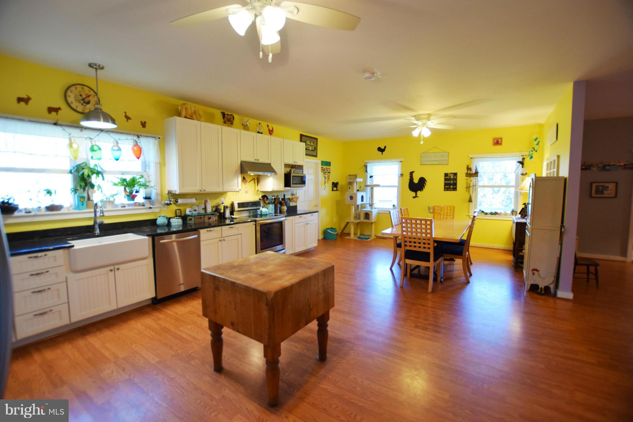 5010 Ten Oaks Road Dayton, MD 21036 - Photo 7 of 29 Kitchen