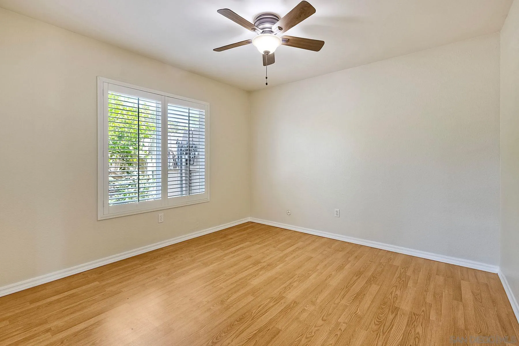 13440 Montego Drive Poway, CA 92064 - Photo 22 of 35 a view of an empty room with a window