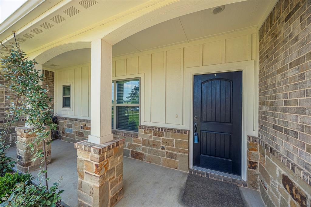 105 Kathy Stephens Avenue Springtown, TX 76082 - Photo 13 of 40 view of house with outdoor space