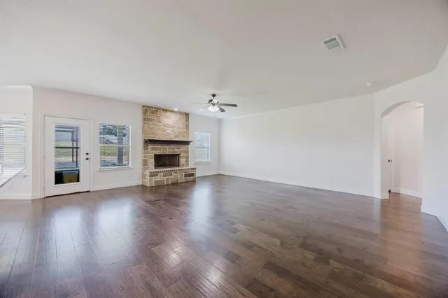 $3,000 | 105 Kathy Stephens Avenue, Springtown, TX 76082