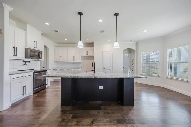 $3,000 | 105 Kathy Stephens Avenue, Springtown, TX 76082