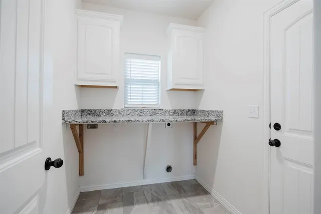 $3,000 | 105 Kathy Stephens Avenue, Springtown, TX 76082