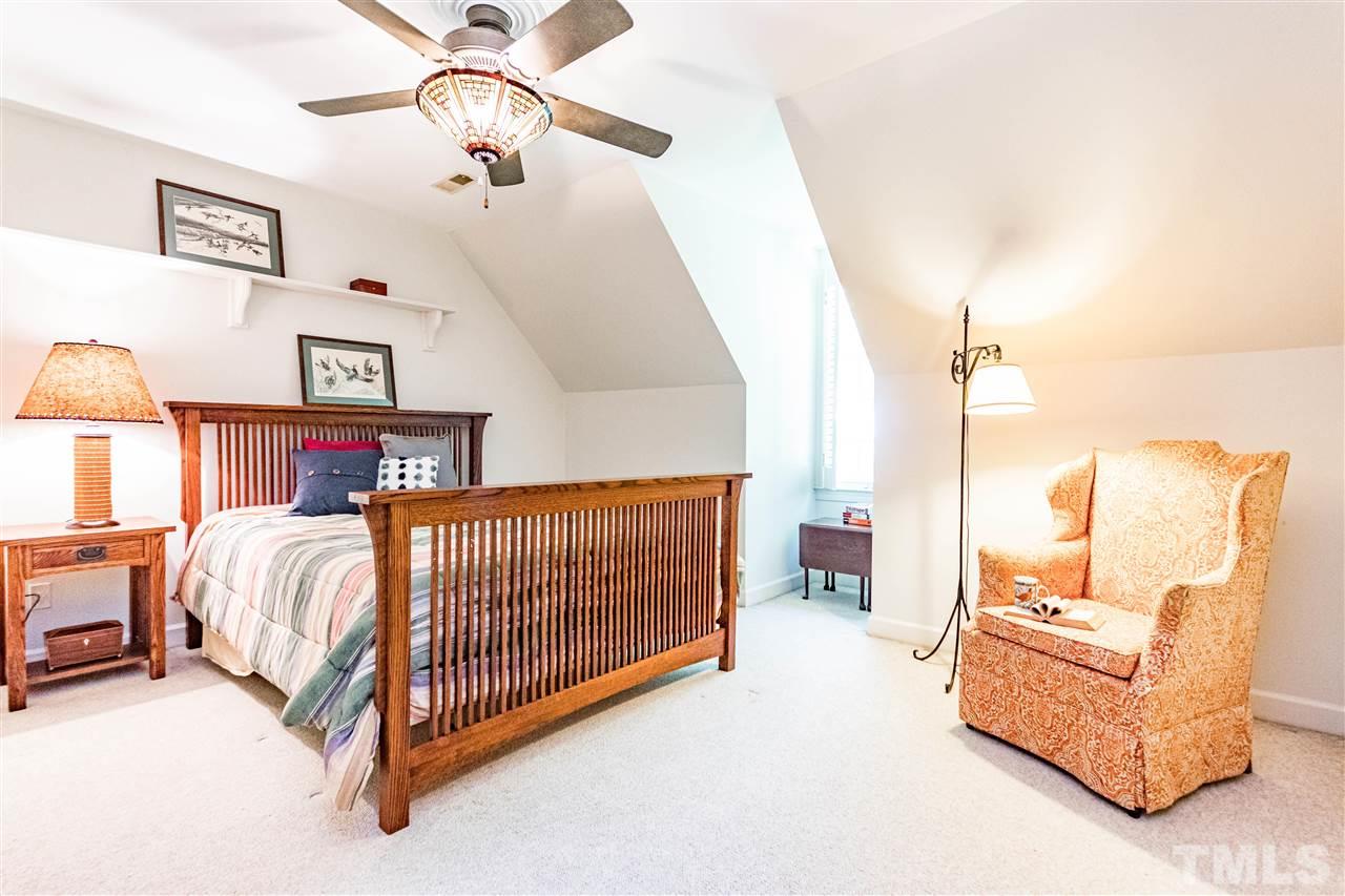1702 Pineview Street Raleigh, NC 27608 - Photo 22 of 30
