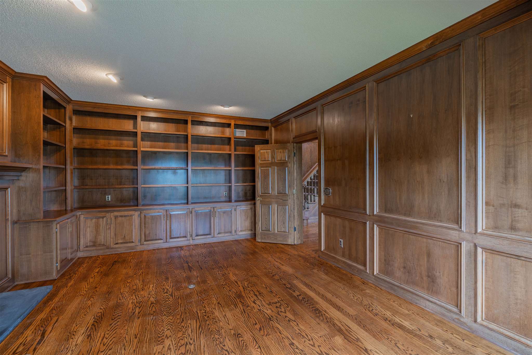 11515 Ernst Road Roanoke, IN 46783 - Photo 12 of 36 Gallery Image 12